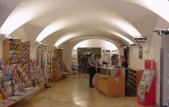 Verkaufsraum der Buchhandlung Leykam in Graz